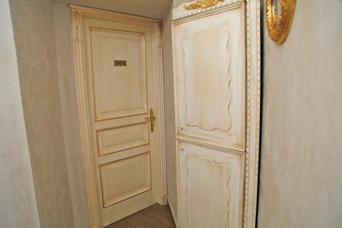 B&B Partenopeo Napoli Bagian luar foto